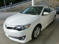 Super White - Camry SE Photo No. 5