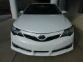 Super White - Camry SE Photo No. 6