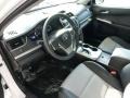 Super White - Camry SE Photo No. 17