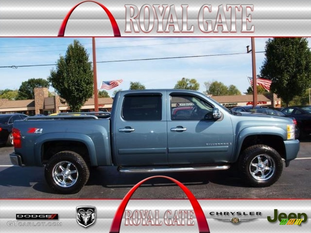 Blue Granite Metallic Chevrolet Silverado 1500