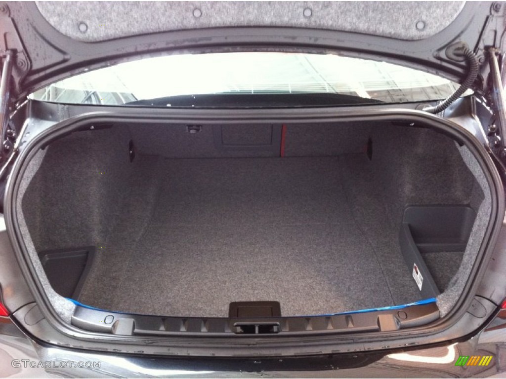 2013 BMW 3 Series 335is Coupe Trunk Photo #71160909