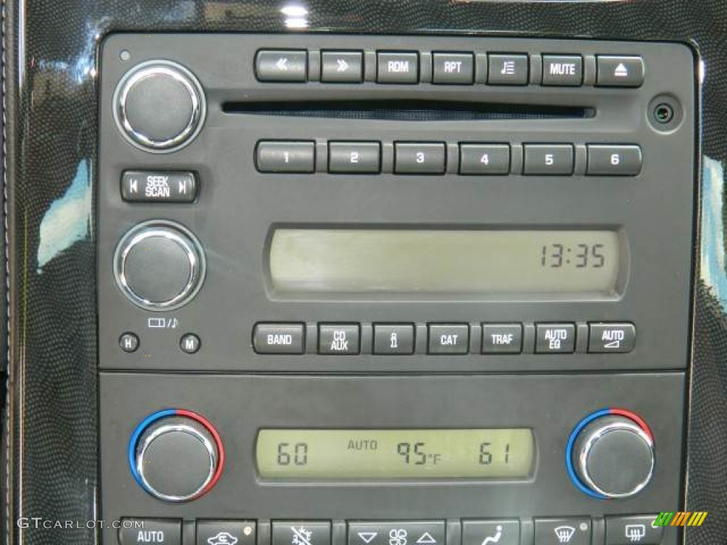 2011 Chevrolet Corvette Coupe Audio System Photo #71160945