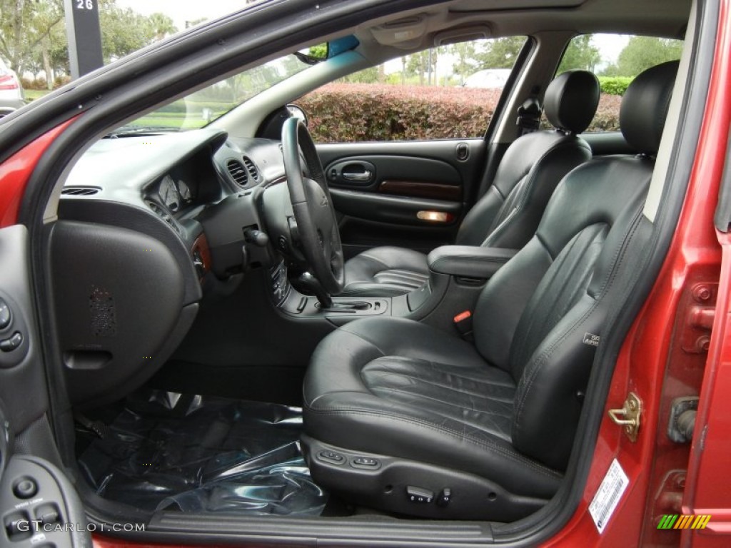 2001 300 M Sedan - Inferno Red Pearl / Dark Slate Gray photo #11