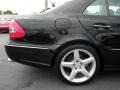 Black - E 350 Sedan Photo No. 24
