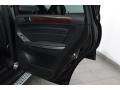 Black - GL 450 4Matic Photo No. 13