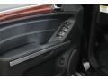 Black - GL 450 4Matic Photo No. 16