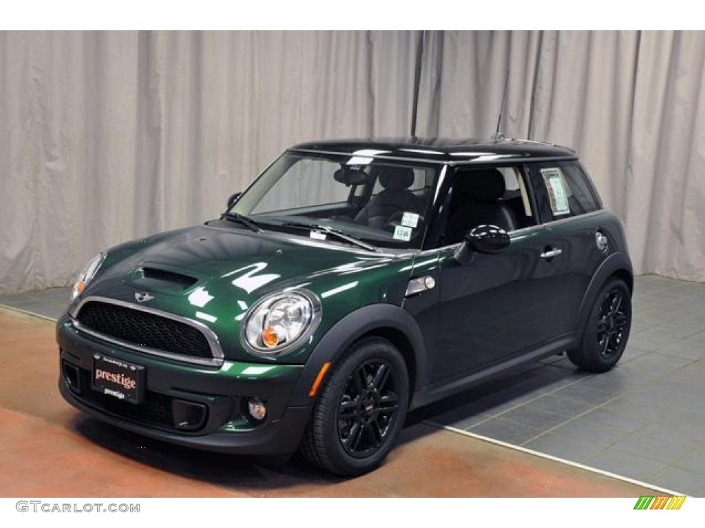 2012 Cooper S Hardtop - British Racing Green II Metallic / Carbon Black photo #1