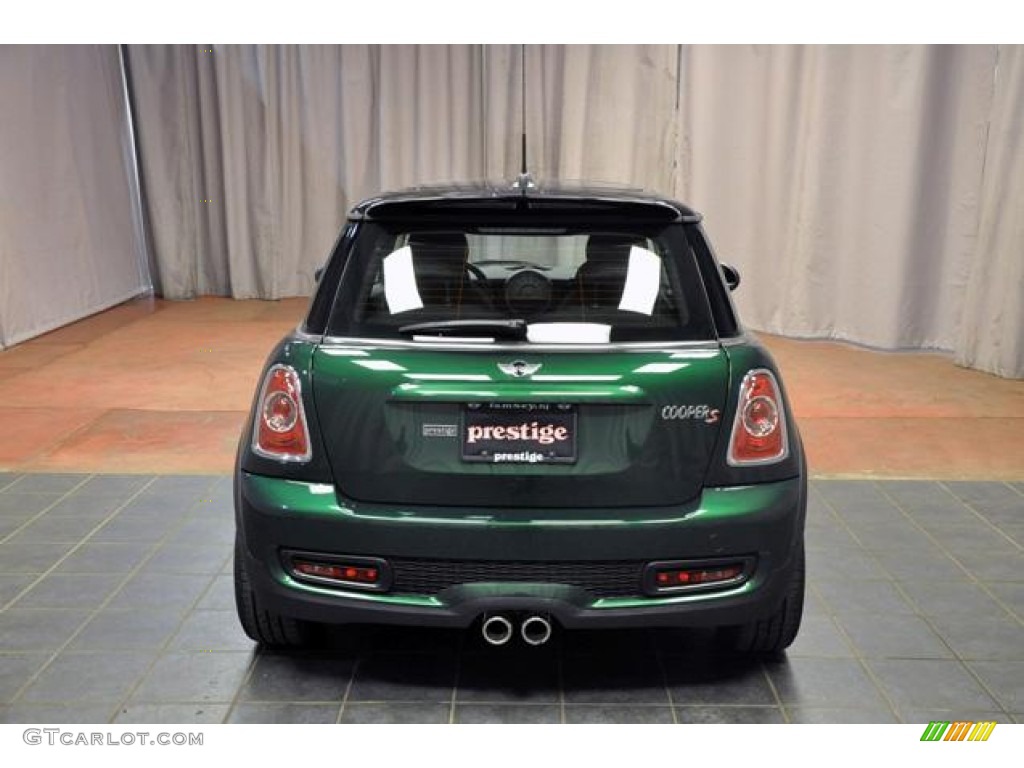 2012 Cooper S Hardtop - British Racing Green II Metallic / Carbon Black photo #5