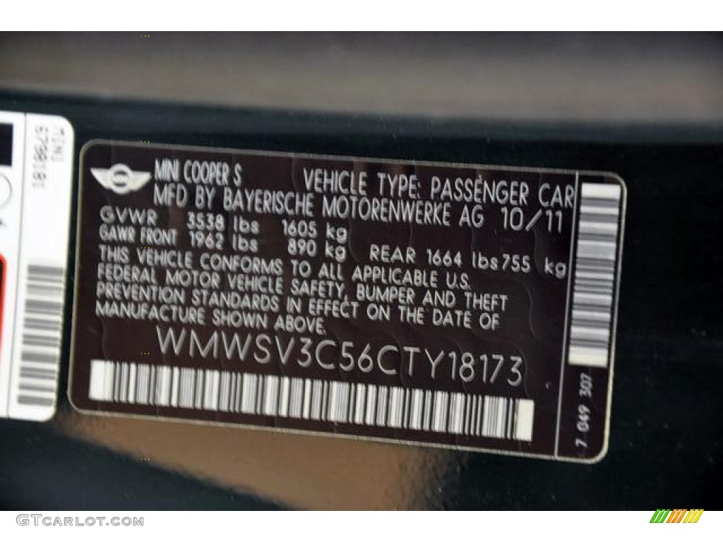 2012 Cooper S Hardtop - British Racing Green II Metallic / Carbon Black photo #18