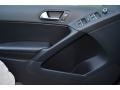 Deep Black Metallic - Tiguan SE Photo No. 13