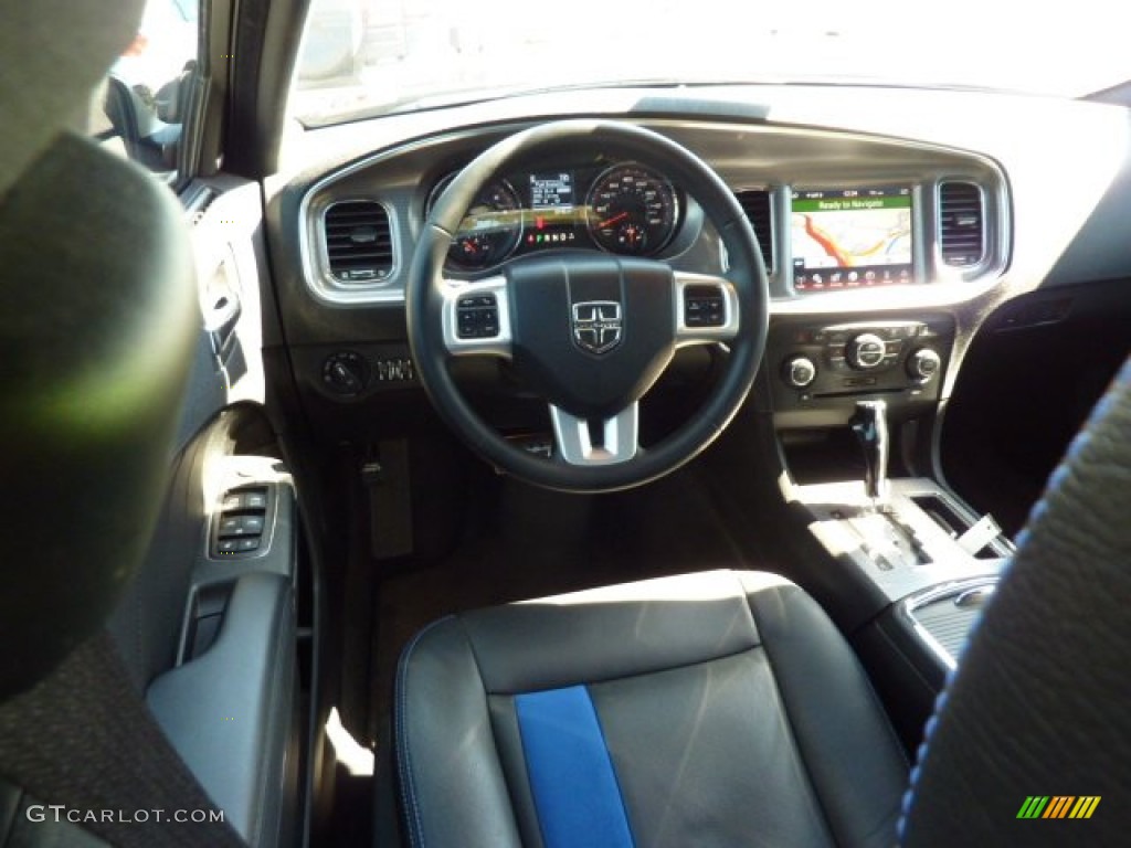 2011 Dodge Charger R/T Mopar '11 Black/Mopar Blue Dashboard Photo #71168220