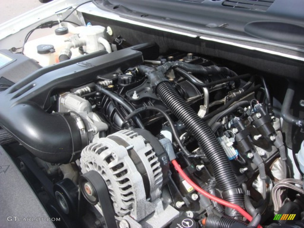 2009 GMC Envoy Denali 4x4 5.3 Liter OHV 16-Valve Vortec V8 Engine Photo #71169528