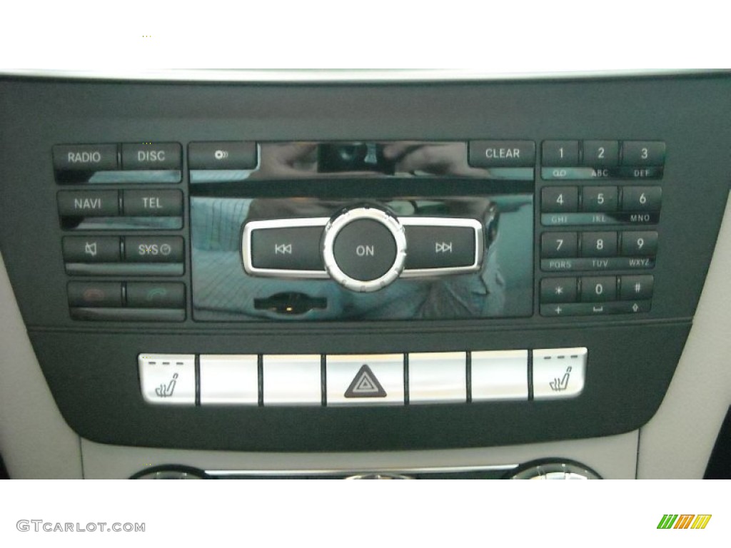 2013 Mercedes-Benz C 250 Coupe Controls Photo #71174772