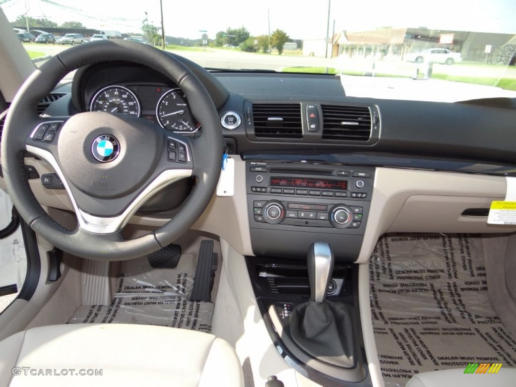 2013 BMW 1 Series 128i Coupe Taupe Dashboard Photo #71176770