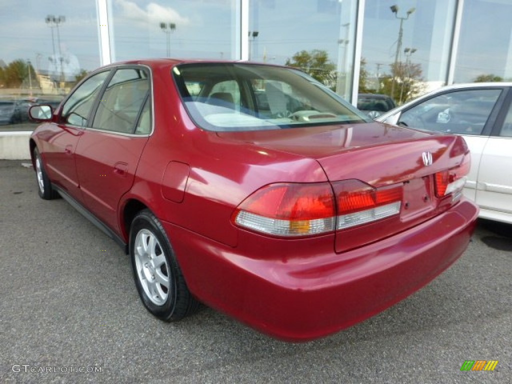 2002 Accord SE Sedan - Firepepper Red Pearl / Ivory photo #2