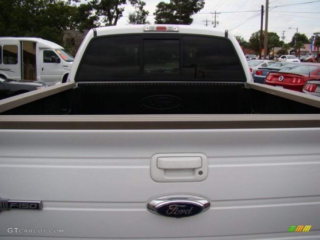 2010 F150 King Ranch SuperCrew 4x4 - Oxford White / Chapparal Leather photo #32