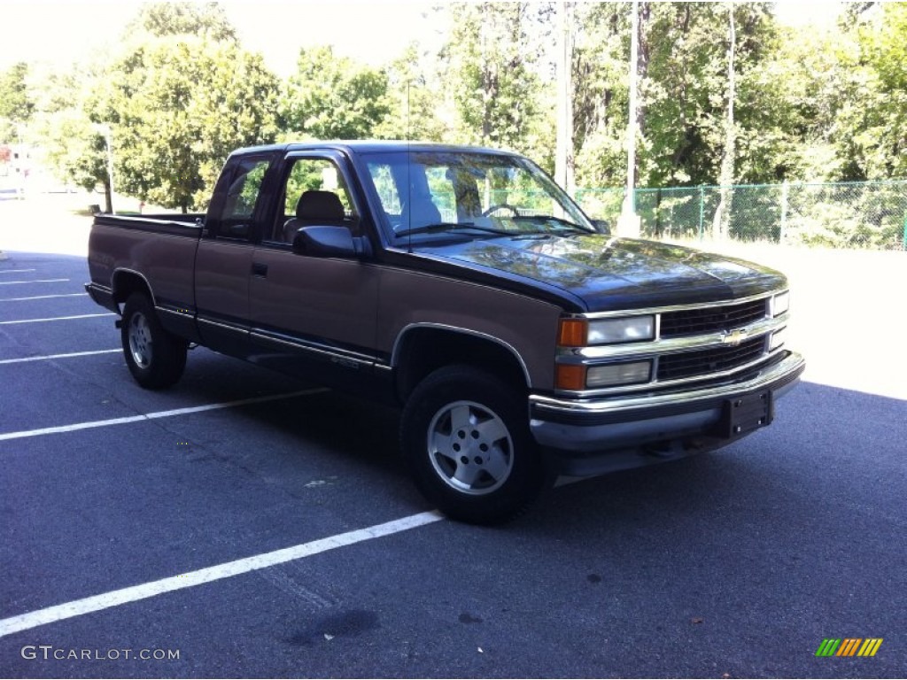 1995 C/K K1500 Extended Cab 4x4 - Black / Beige photo #1