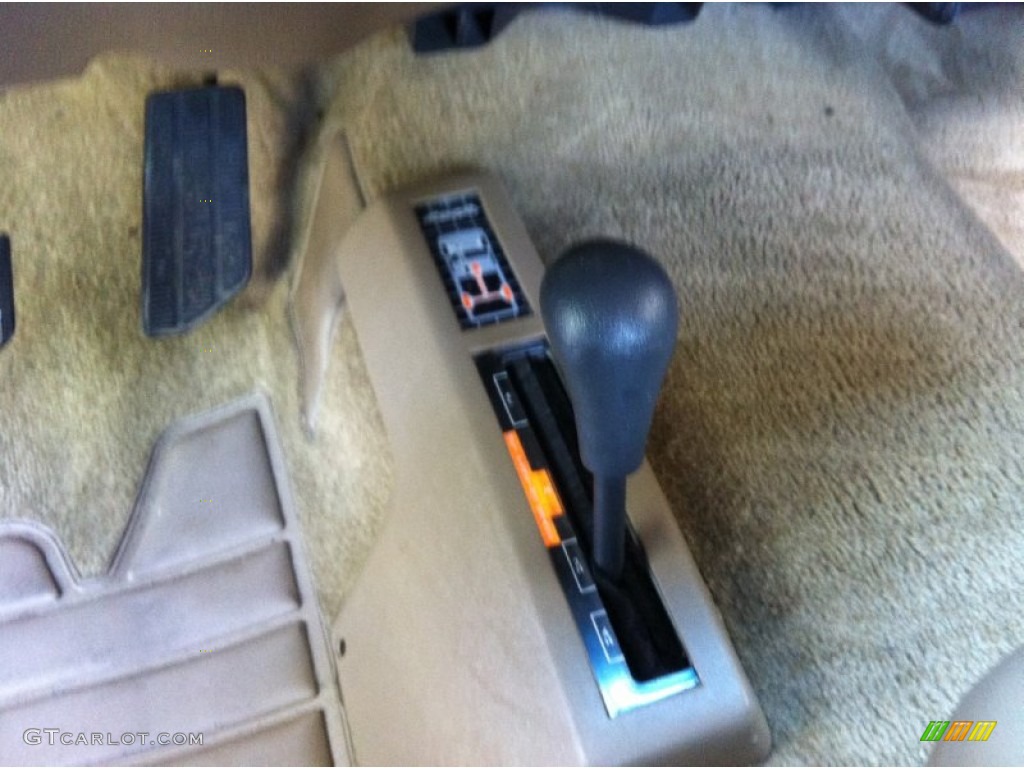 1995 C/K K1500 Extended Cab 4x4 - Black / Beige photo #18