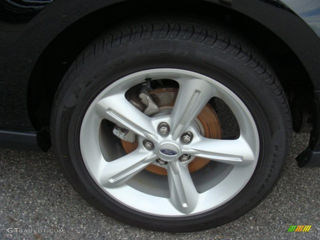 2010 Ford Mustang GT Premium Convertible Wheel Photos