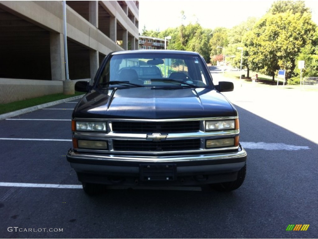 1995 C/K K1500 Extended Cab 4x4 - Black / Beige photo #2