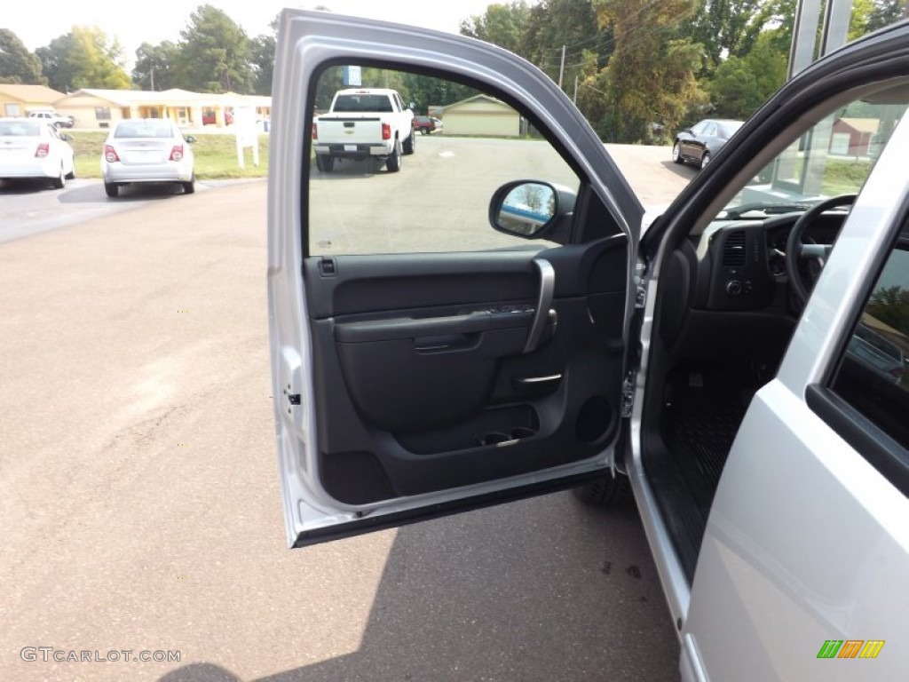 2013 Silverado 1500 LT Crew Cab 4x4 - Silver Ice Metallic / Ebony photo #15