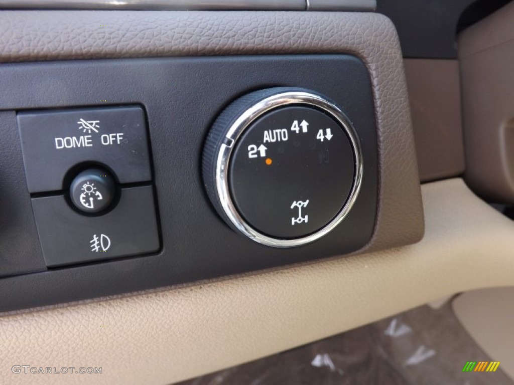 2013 Chevrolet Suburban LT 4x4 Controls Photo #71188765