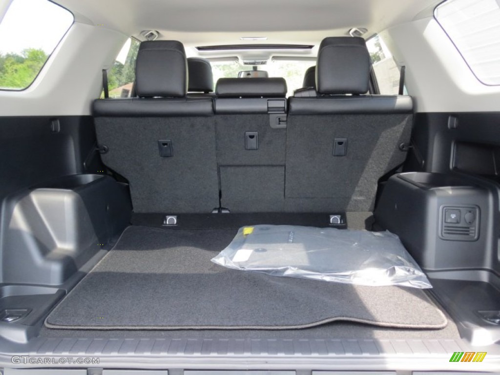 2013 Toyota 4Runner SR5 Trunk Photos