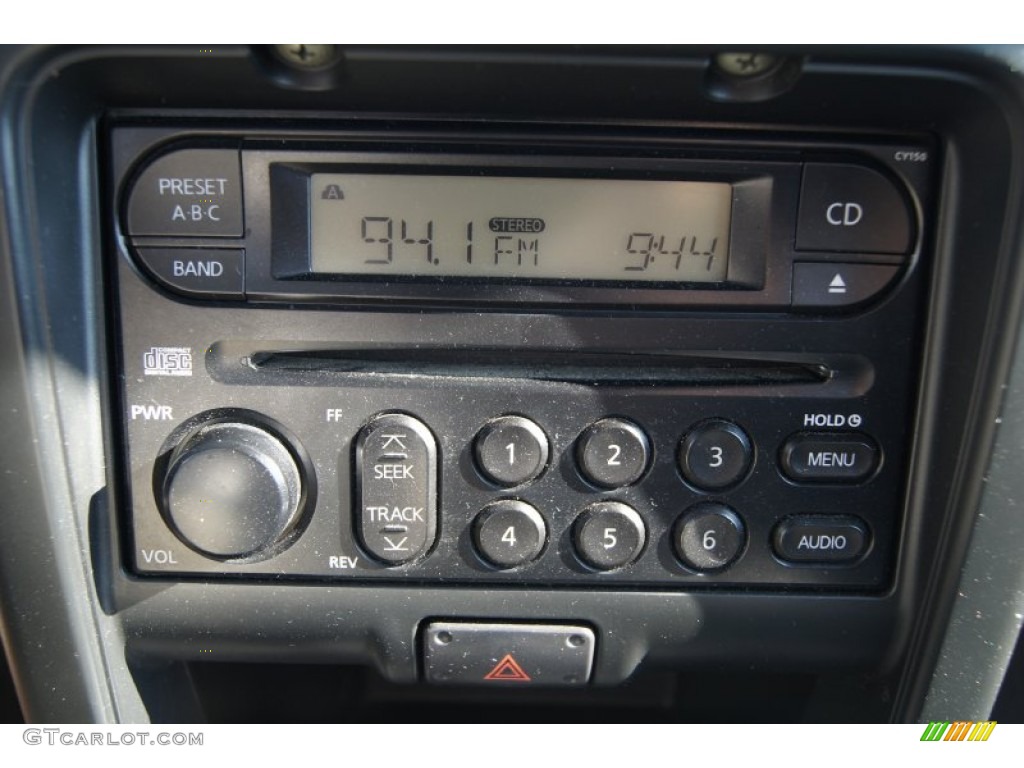 2004 Nissan Frontier SC Crew Cab 4x4 Audio System Photo #71192623