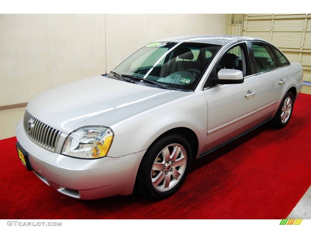 2005 Montego Luxury - Silver Frost Metallic / Shale photo #3