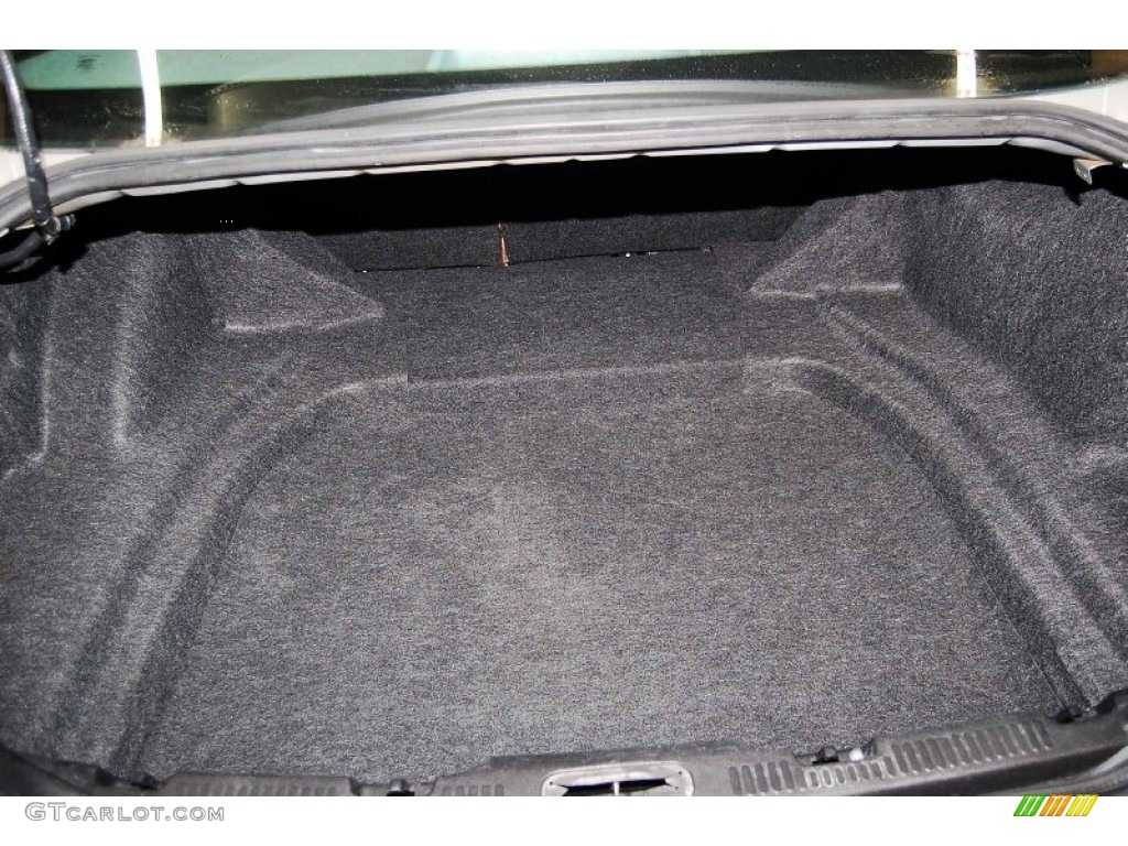 2005 Montego Luxury - Silver Frost Metallic / Shale photo #13