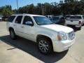 White Diamond Tintcoat - Yukon Denali Photo No. 4