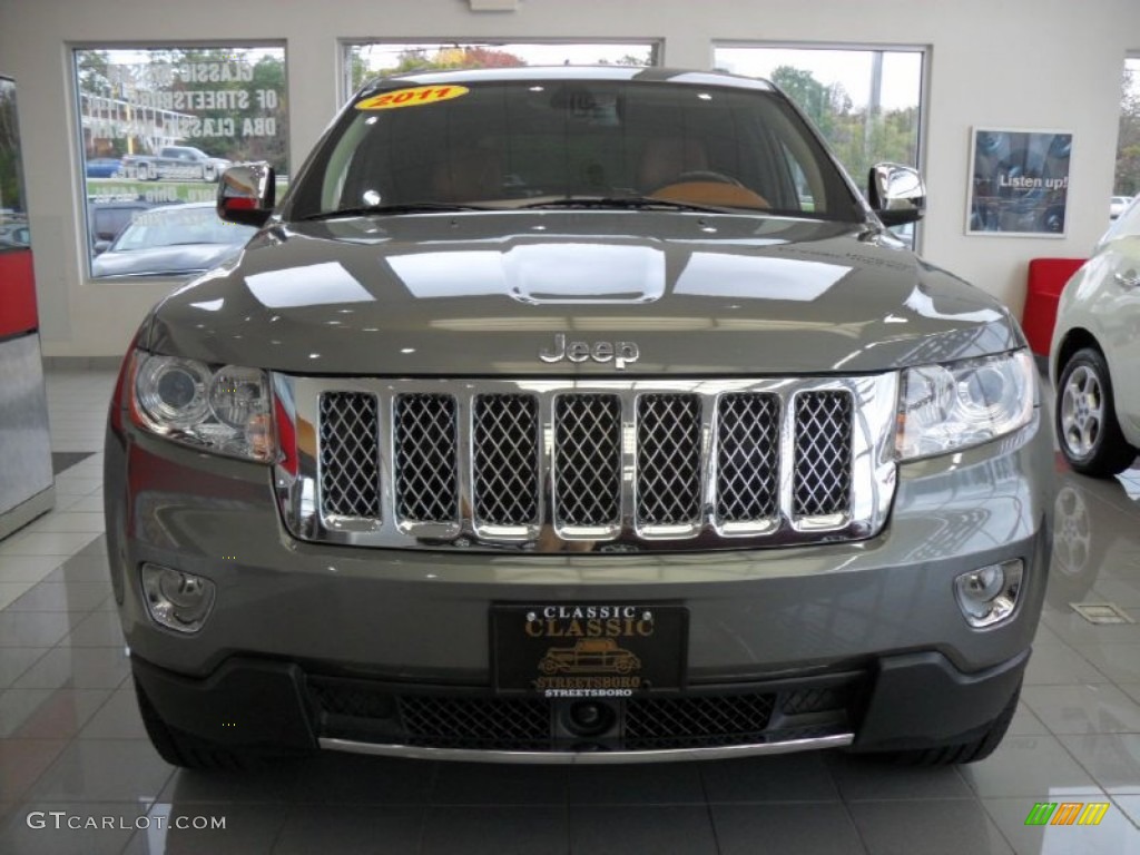 2011 Grand Cherokee Overland 4x4 - Mineral Gray Metallic / New Saddle/Black photo #4