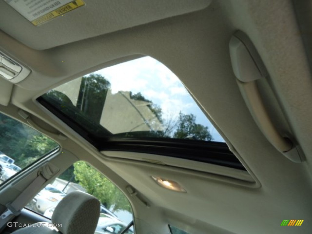 2004 Camry LE - Black Walnut Pearl / Stone photo #7