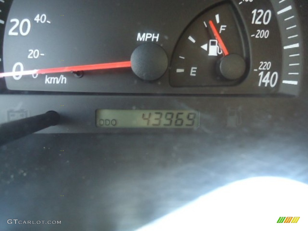 2004 Camry LE - Black Walnut Pearl / Stone photo #9