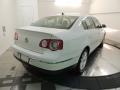 Candy White - Passat Komfort Sedan Photo No. 6
