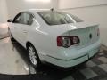 Candy White - Passat Komfort Sedan Photo No. 9