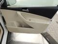 Candy White - Passat Komfort Sedan Photo No. 13