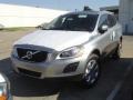 Electric Silver Metallic - XC60 3.2 Photo No. 2