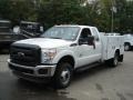 Oxford White - F350 Super Duty XL SuperCab 4x4 Utility Truck Photo No. 4