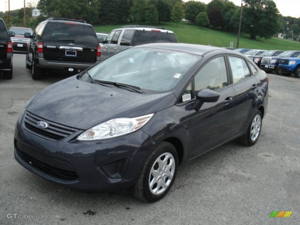 2013 Fiesta S Sedan - Violet Gray / Charcoal Black/Light Stone photo #4