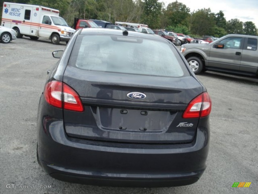 2013 Fiesta S Sedan - Violet Gray / Charcoal Black/Light Stone photo #7