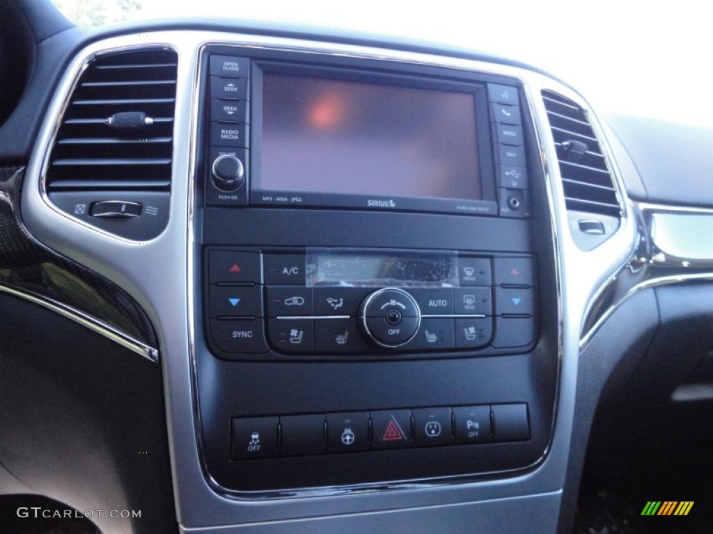2013 Jeep Grand Cherokee SRT8 4x4 Controls Photo #71204917