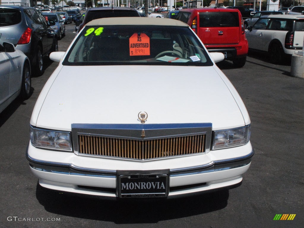 1994 DeVille Sedan - White / Tan photo #2