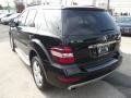 Black - ML 350 4Matic Photo No. 4