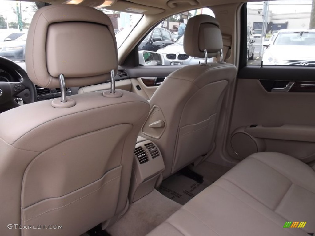 2010 C 300 Sport 4Matic - Arctic White / Almond/Mocha photo #13