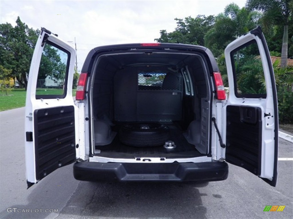 2010 Express 1500 Work Van - Summit White / Medium Pewter photo #14