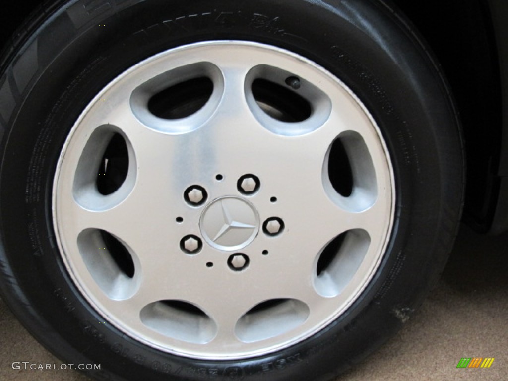 1992 Mercedes-Benz S Class 500 SEL Sedan Wheel Photo #71212327