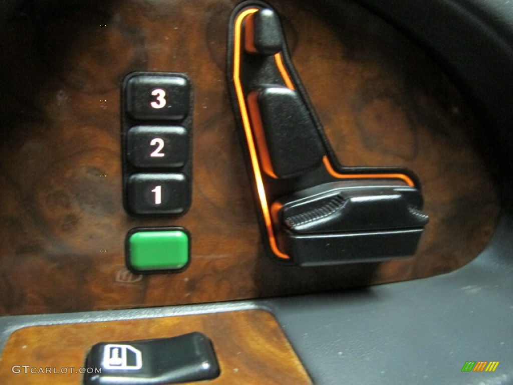 1992 Mercedes-Benz S Class 500 SEL Sedan Controls Photos