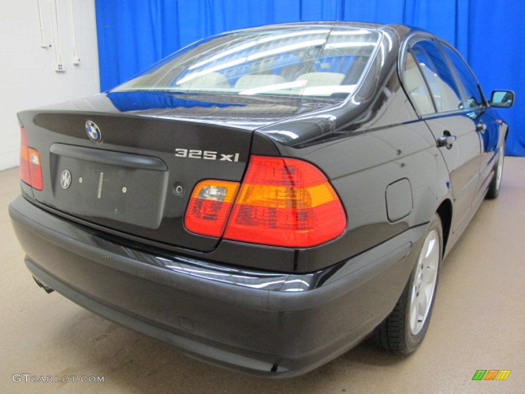 2005 3 Series 325xi Sedan - Jet Black / Sand photo #9