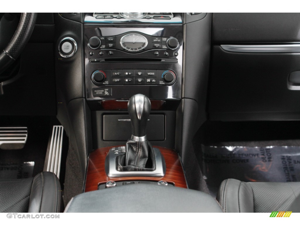 2010 Infiniti FX 50 AWD Controls Photo #71214417
